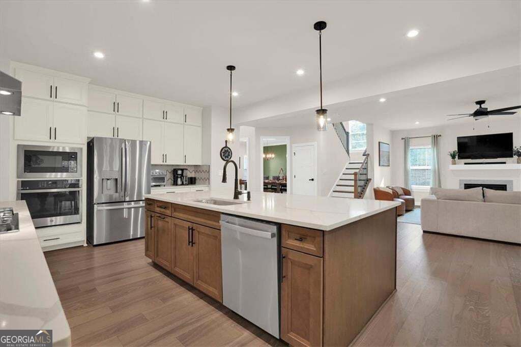 125 Longwood Drive