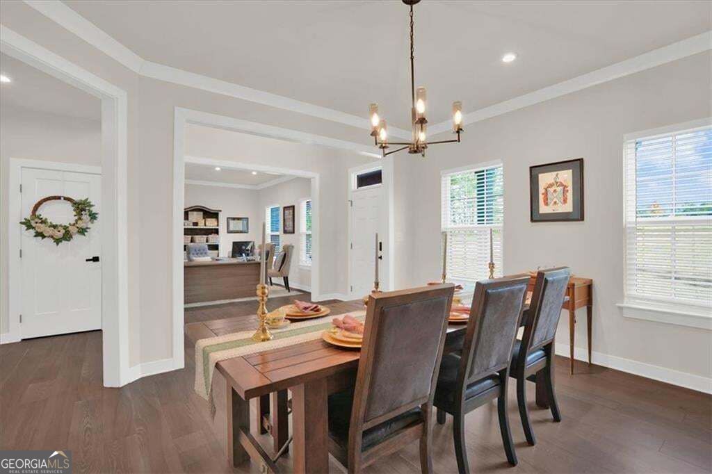 125 Longwood Drive