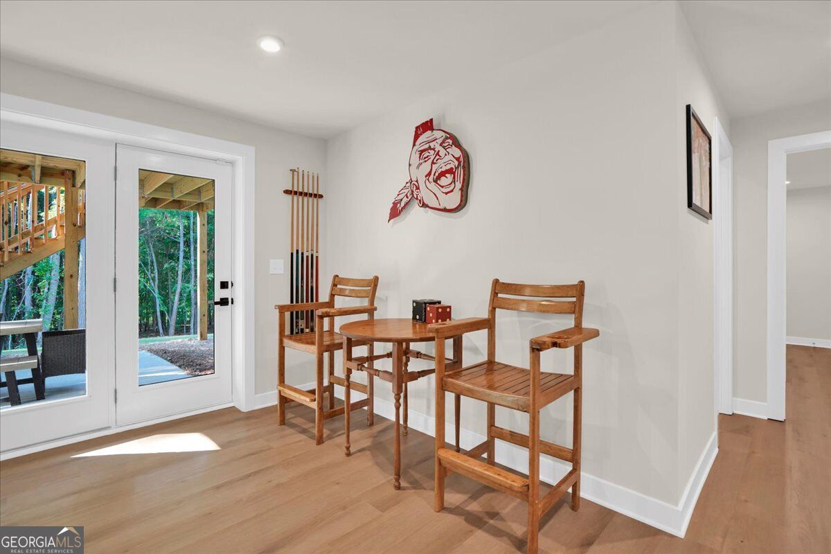 125 Longwood Drive