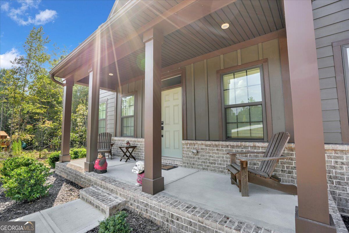 125 Longwood Drive