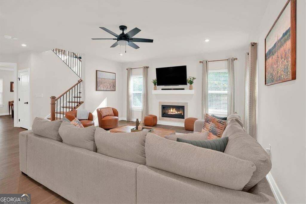 125 Longwood Drive