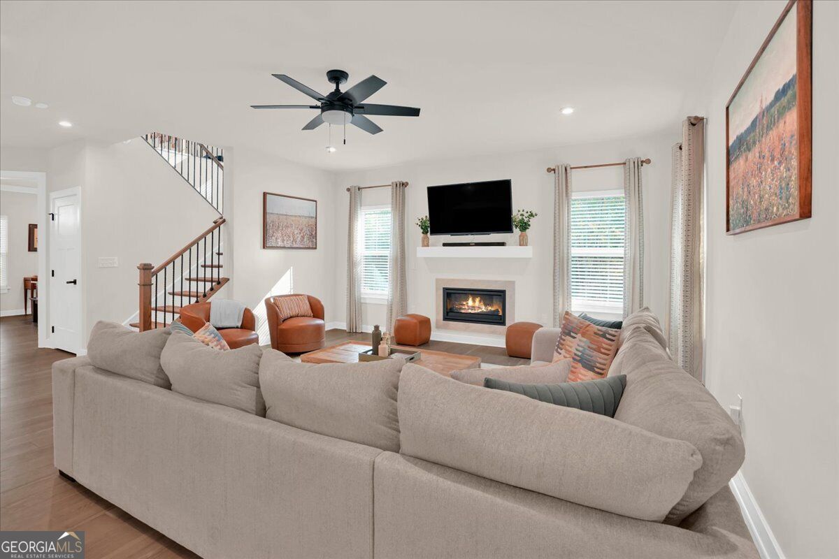 125 Longwood Drive