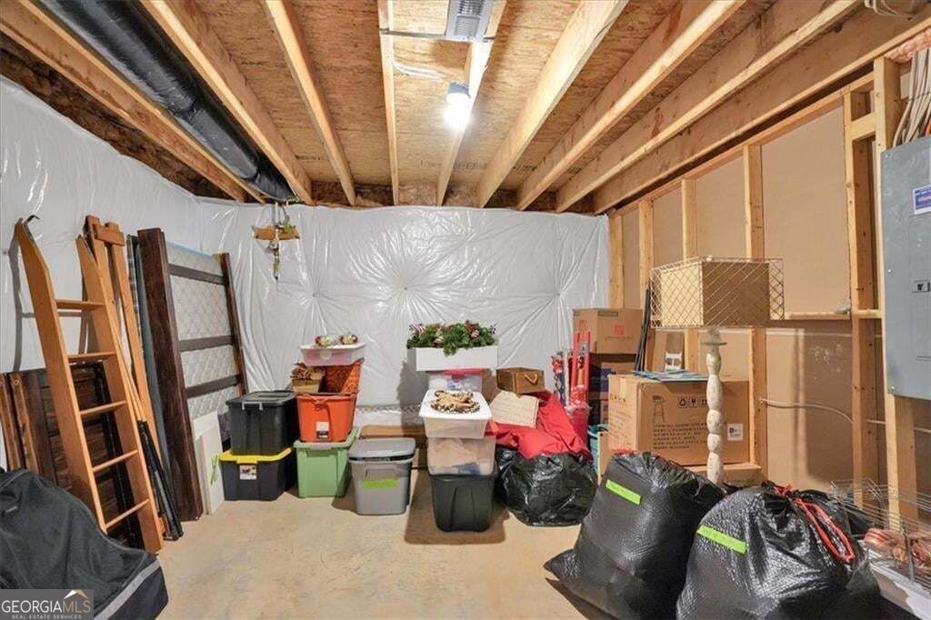 125 Longwood Drive