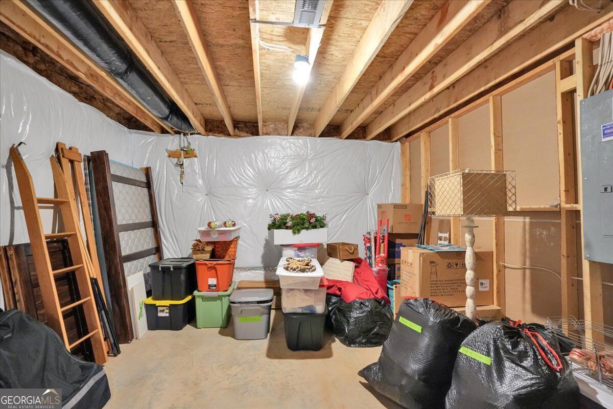 125 Longwood Drive