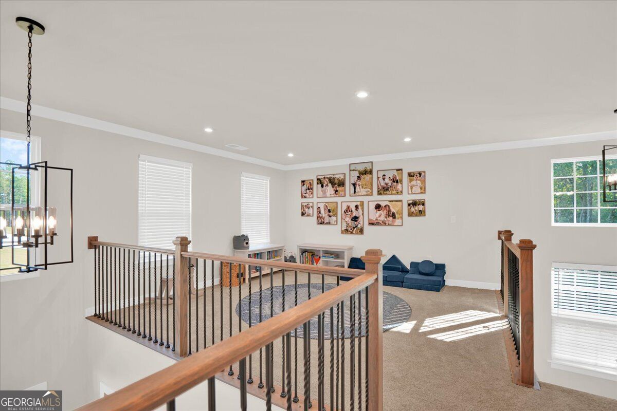 125 Longwood Drive