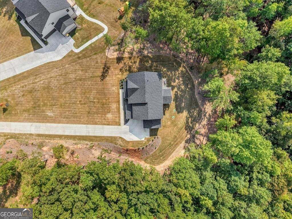 125 Longwood Drive