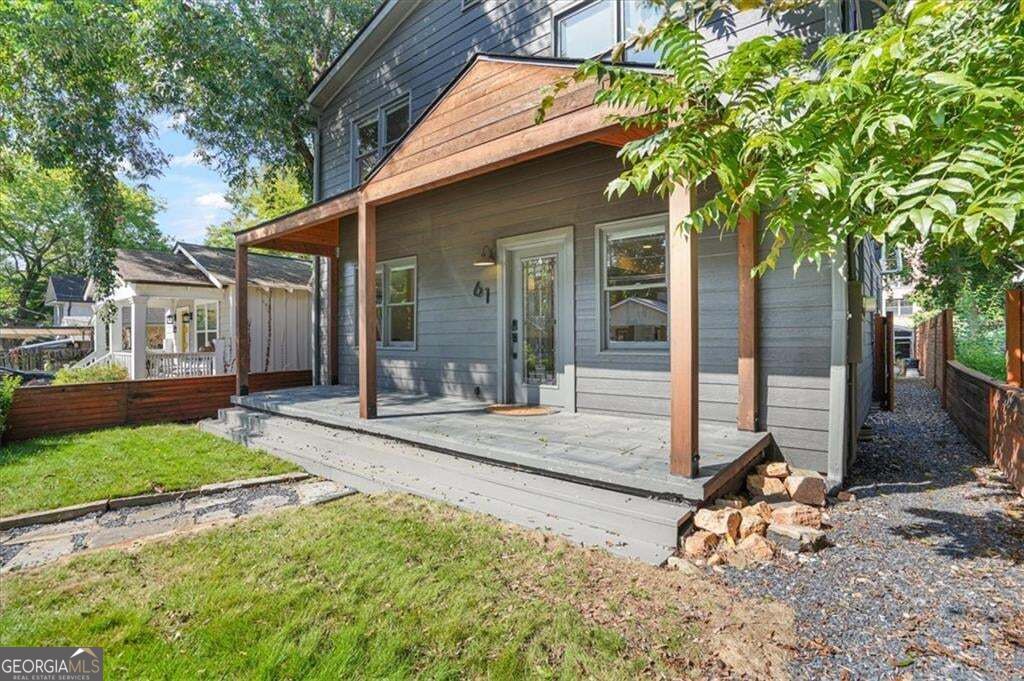 61 Chester Avenue SE