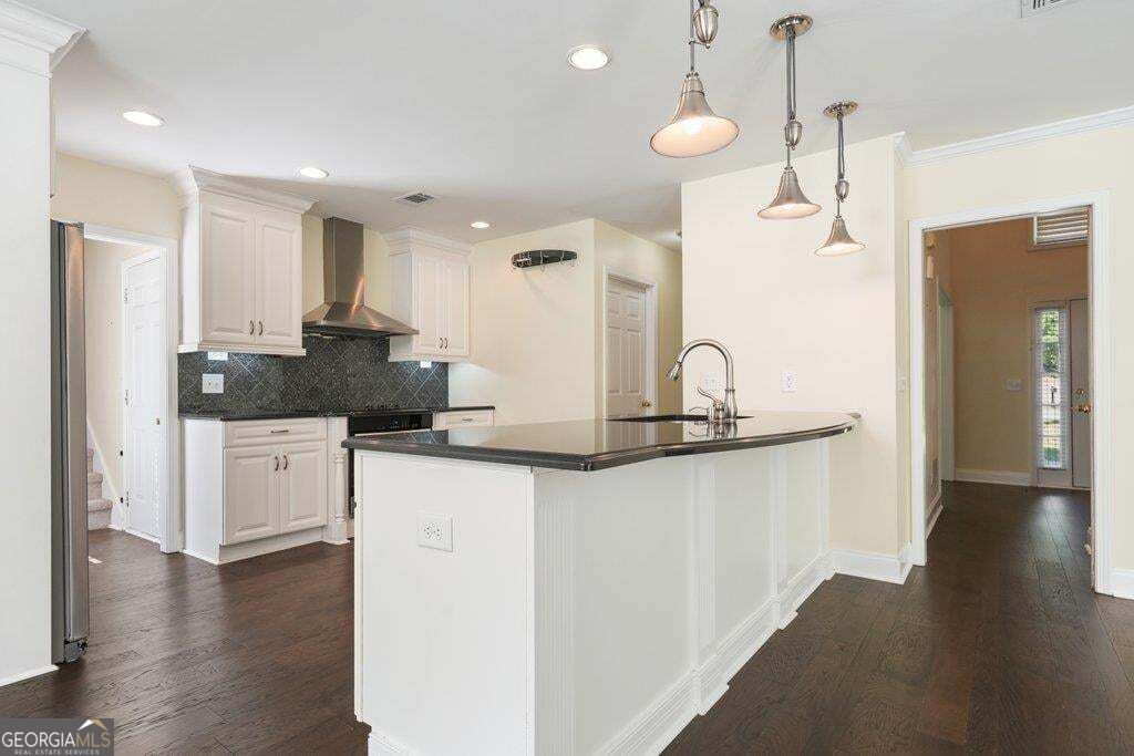 1050 Fairwood Overlook