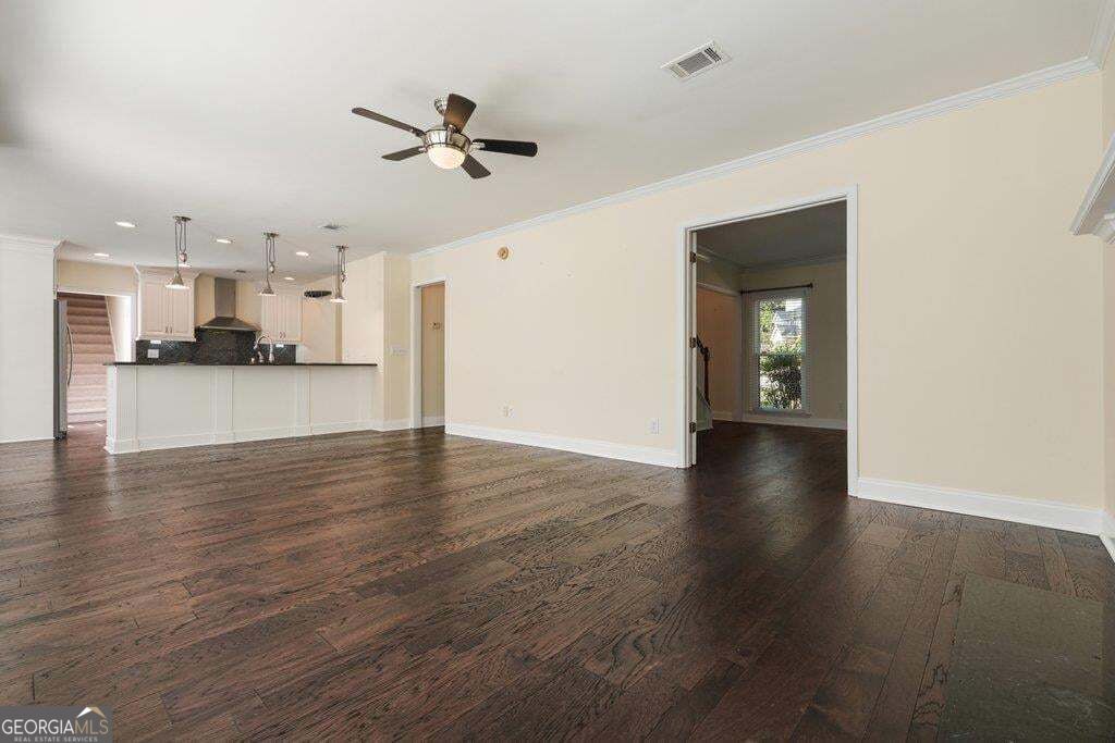 1050 Fairwood Overlook