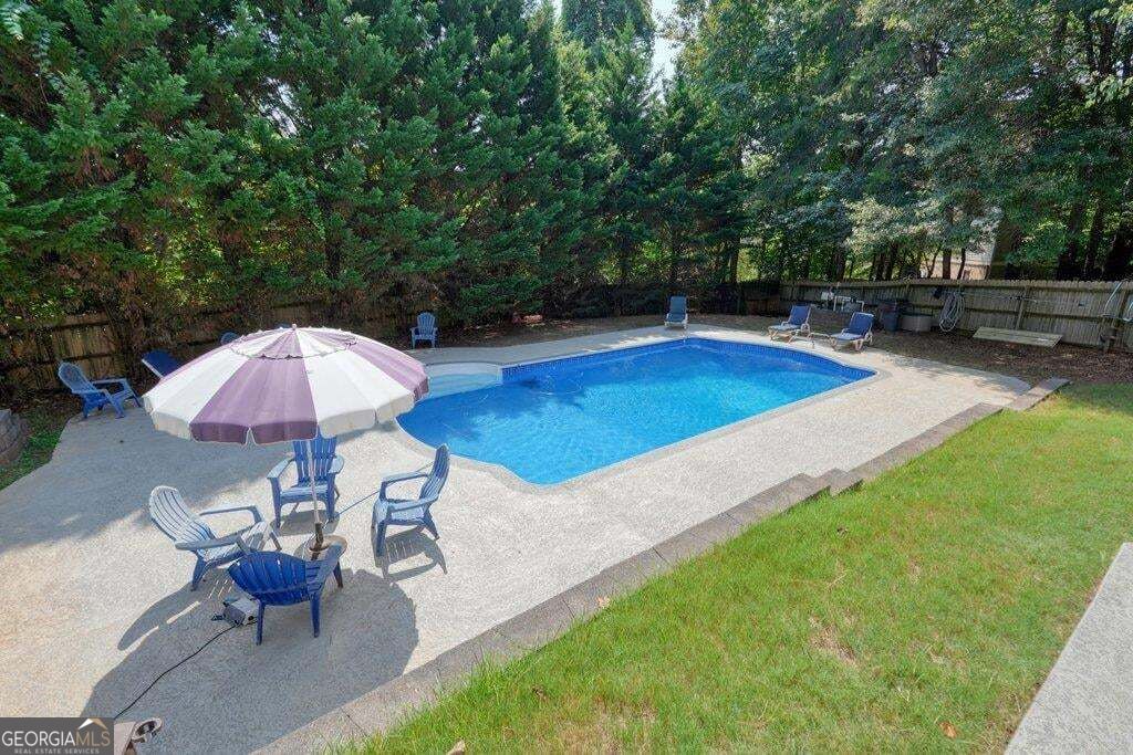 1050 Fairwood Overlook
