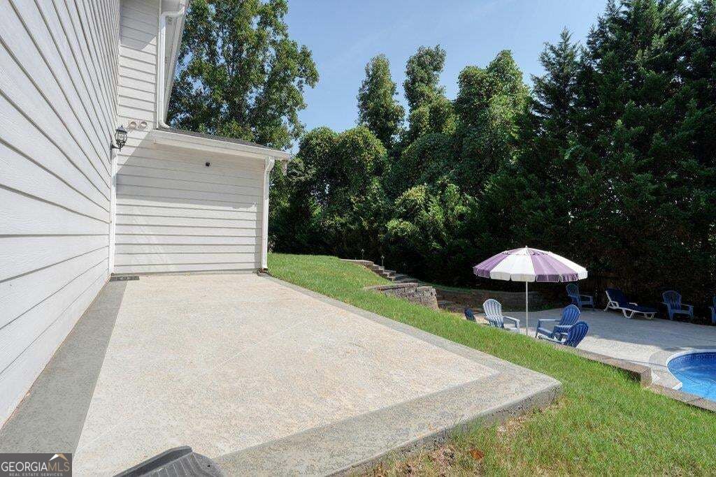 1050 Fairwood Overlook
