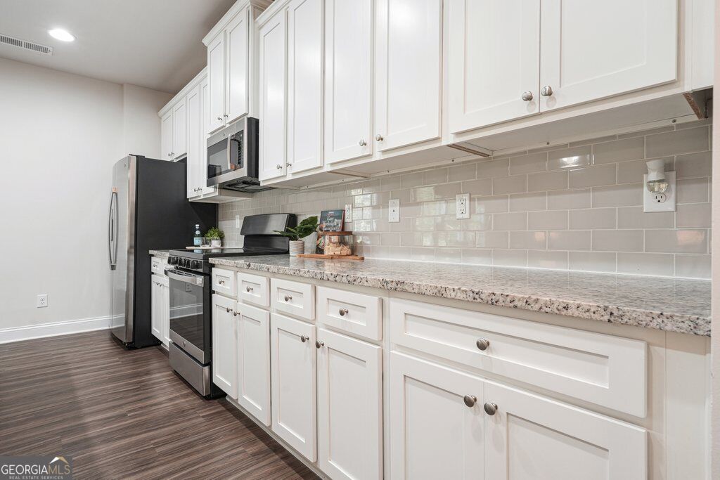 102 Mirage Court