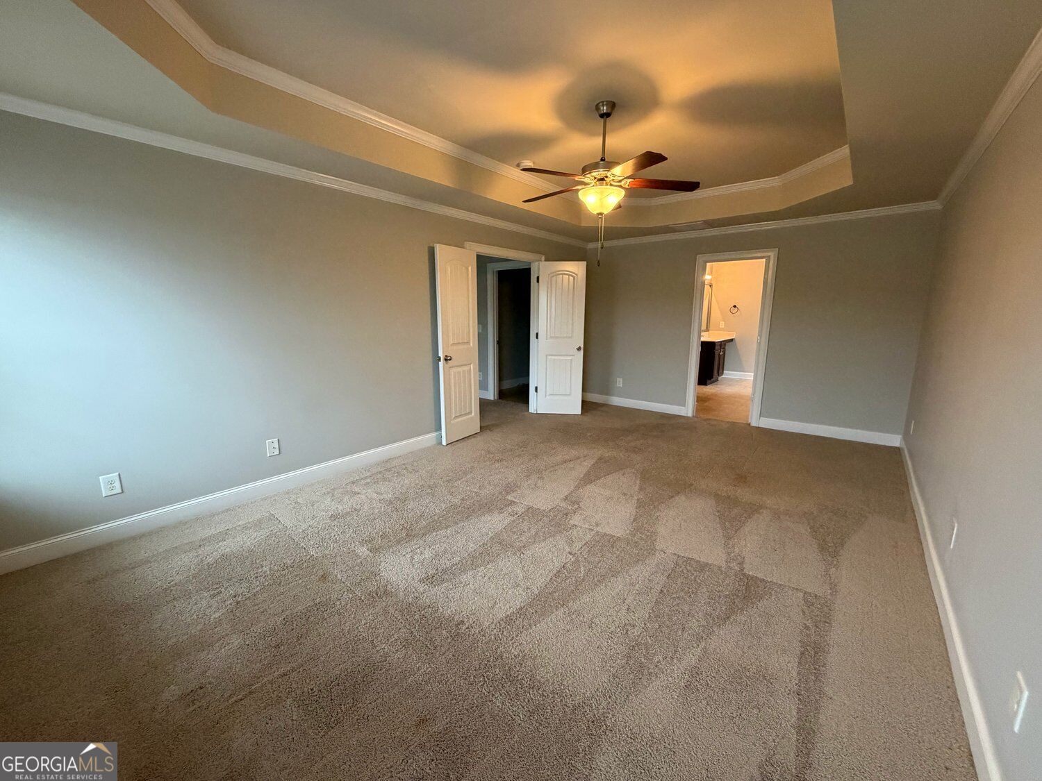 42 Fox Knoll Trail