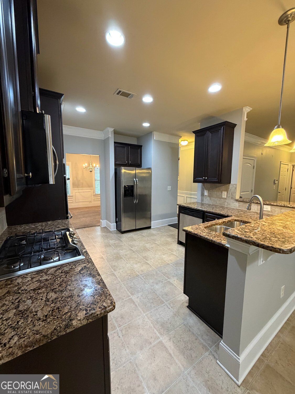42 Fox Knoll Trail