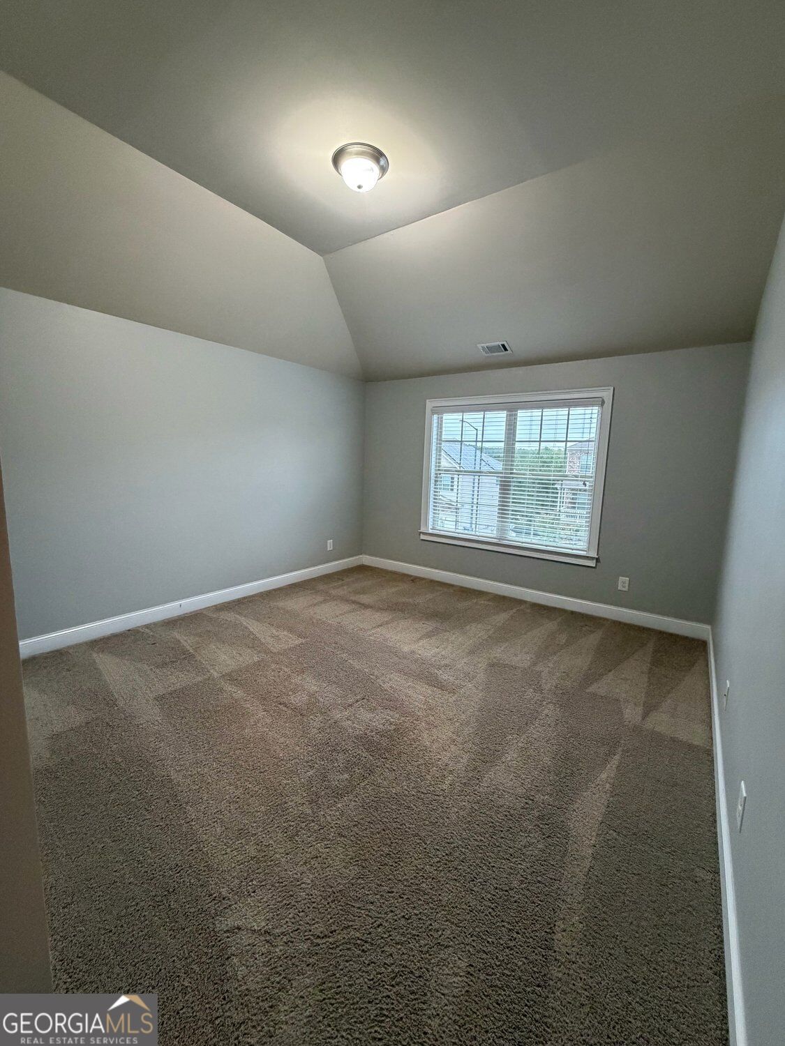 42 Fox Knoll Trail