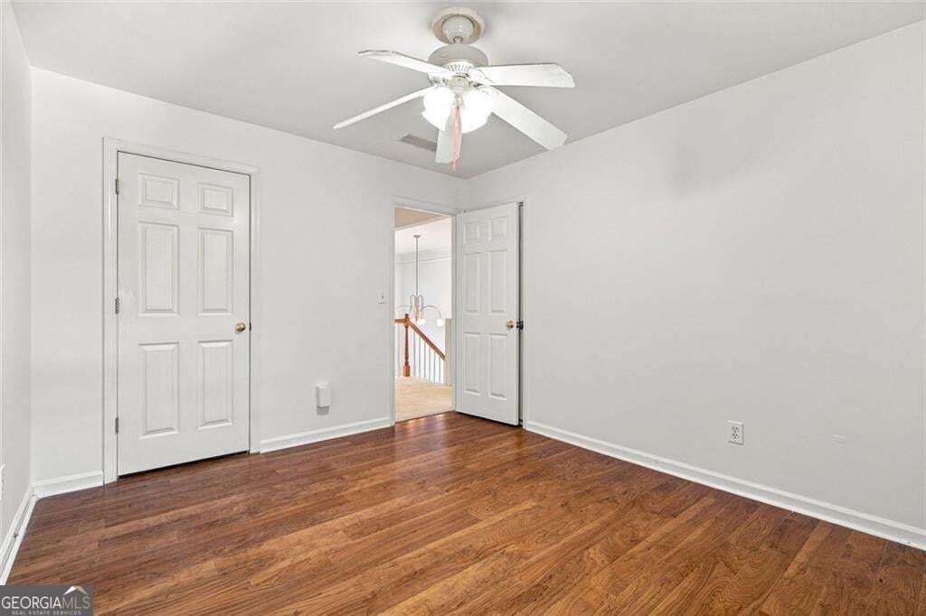 425 Fairford Lane