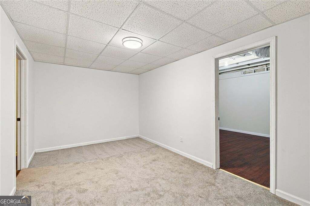 425 Fairford Lane