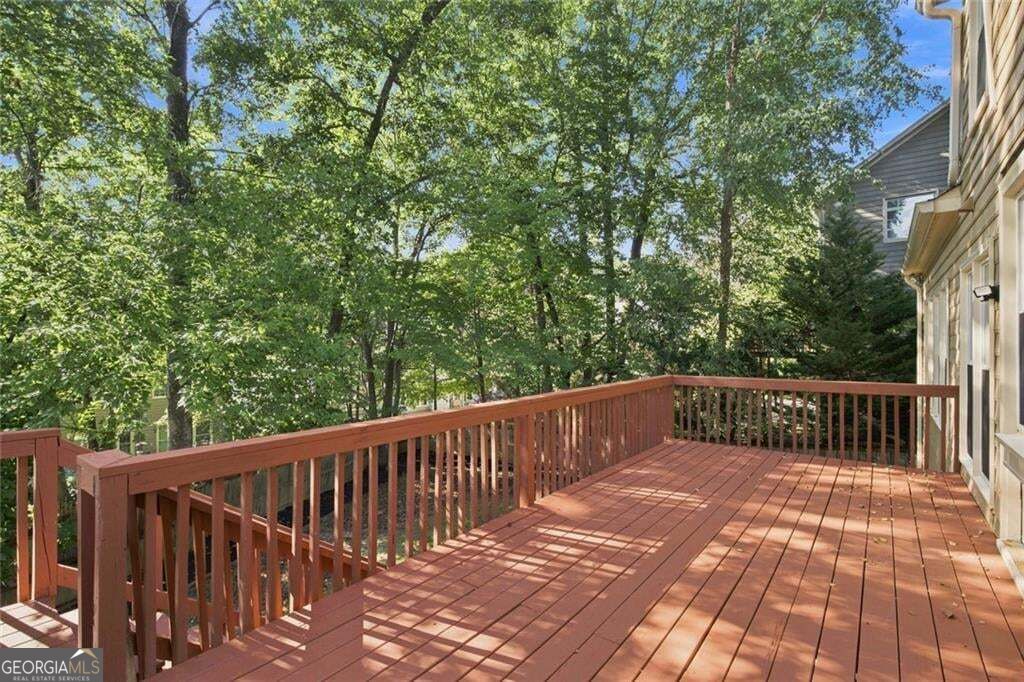425 Fairford Lane