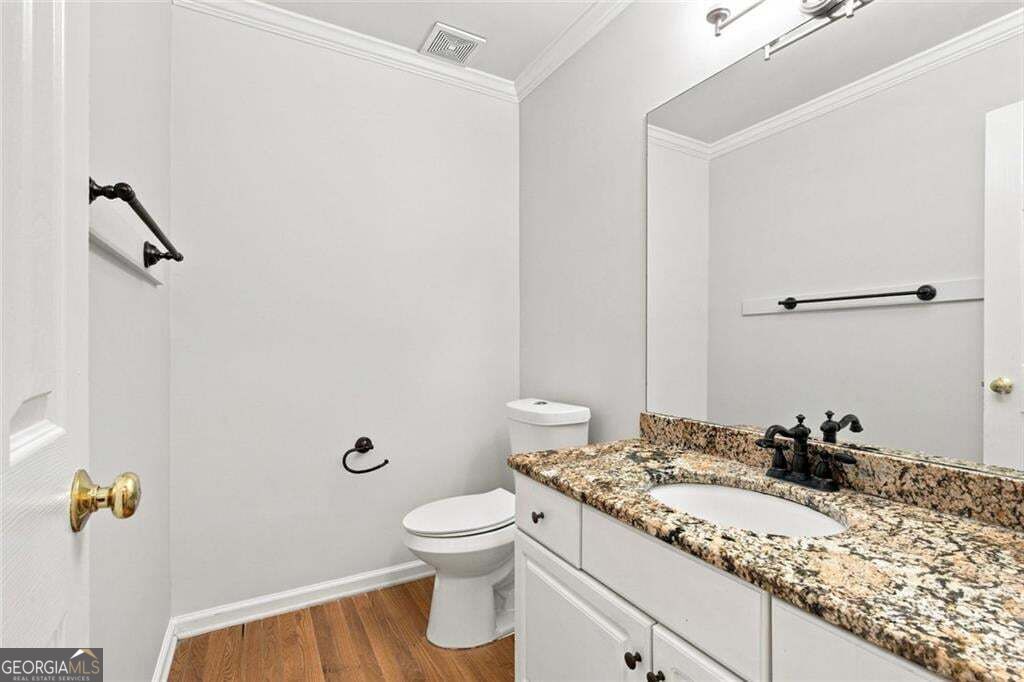 425 Fairford Lane