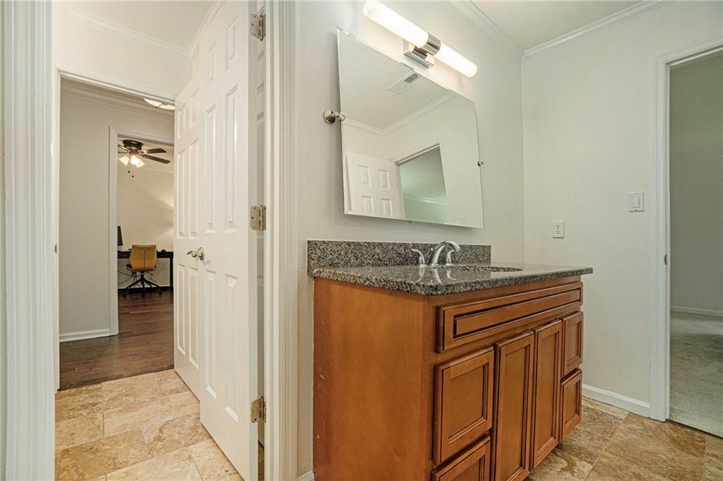 244 13th Street NE Unit 219