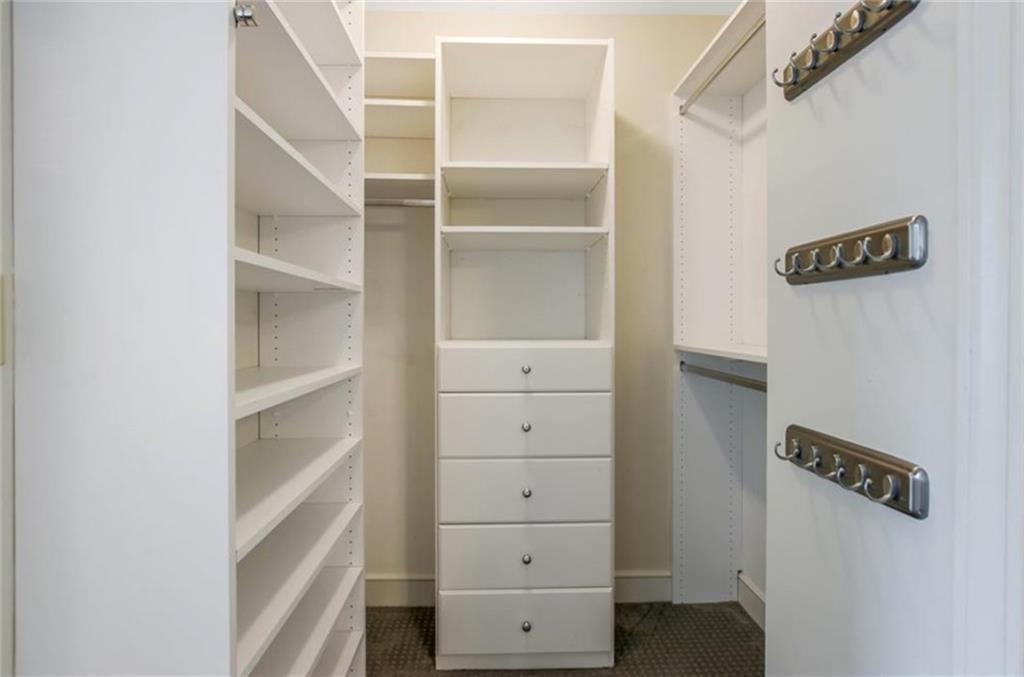 950 W Peachtree Street NW Unit 1101