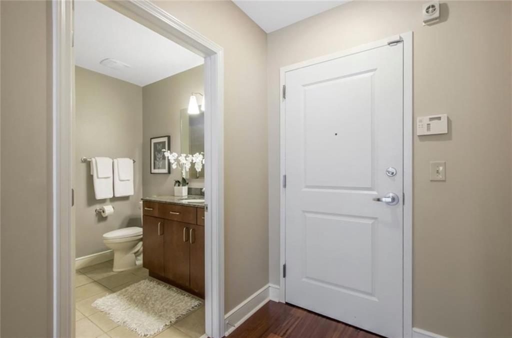 950 W Peachtree Street NW Unit 1101