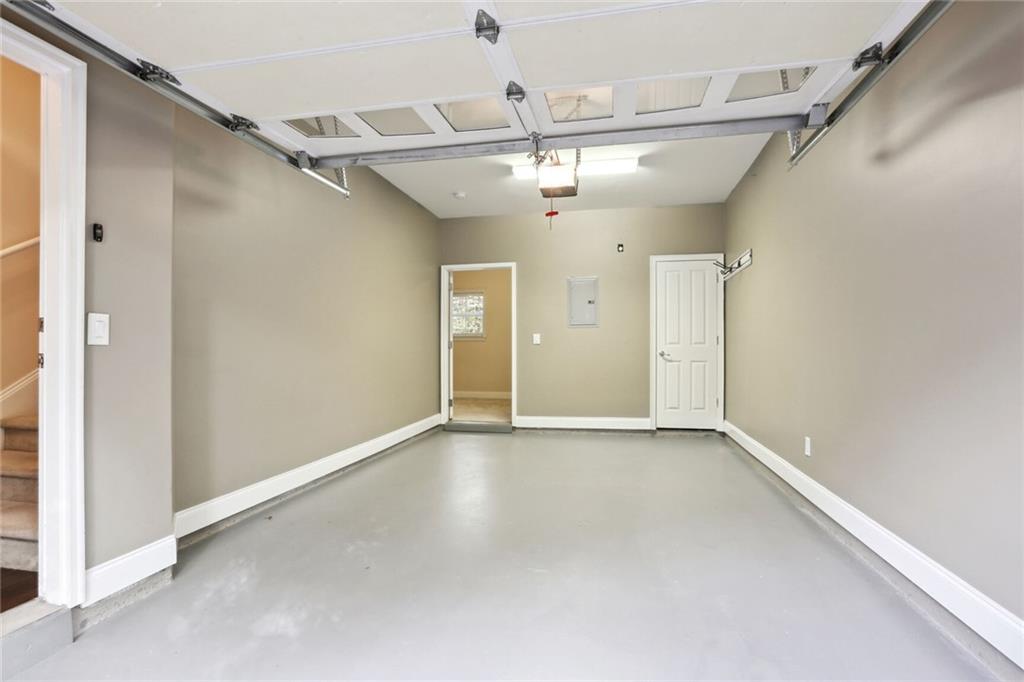 1054 Glenridge Place