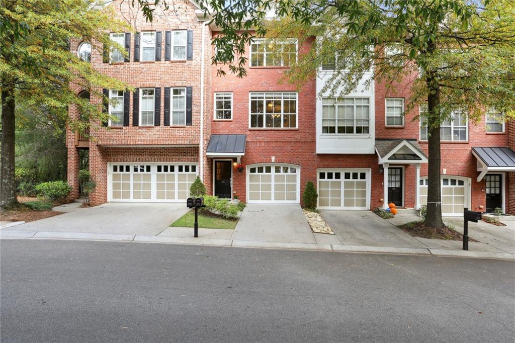 1054 Glenridge Place