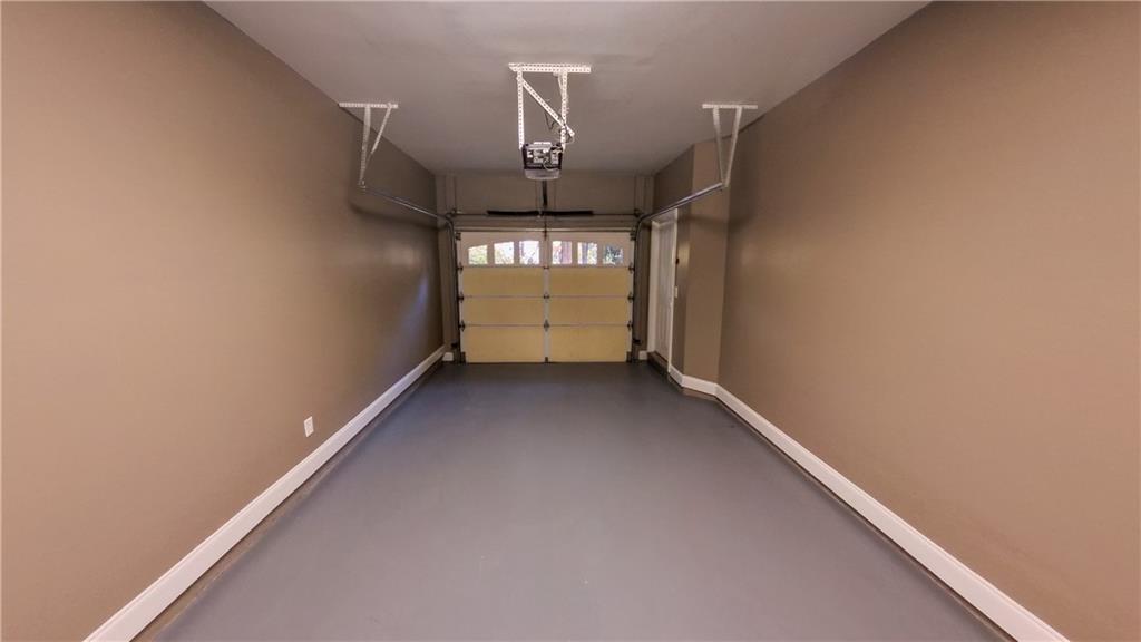 1054 Glenridge Place