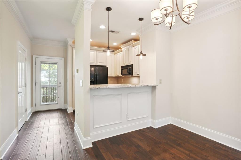 1054 Glenridge Place