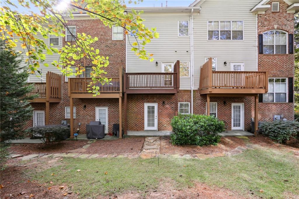 1054 Glenridge Place