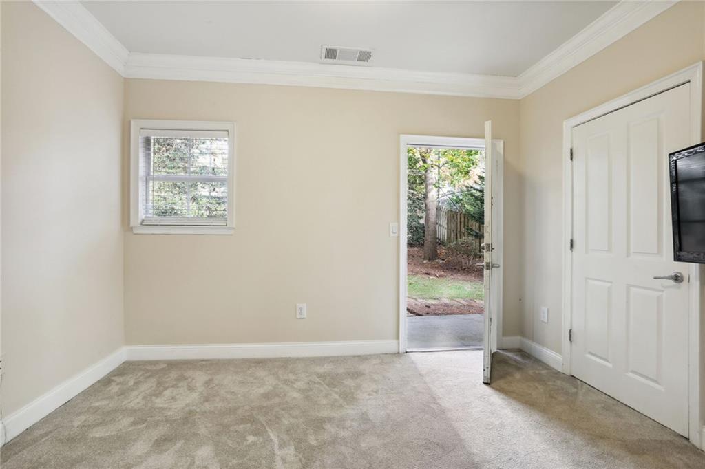 1054 Glenridge Place