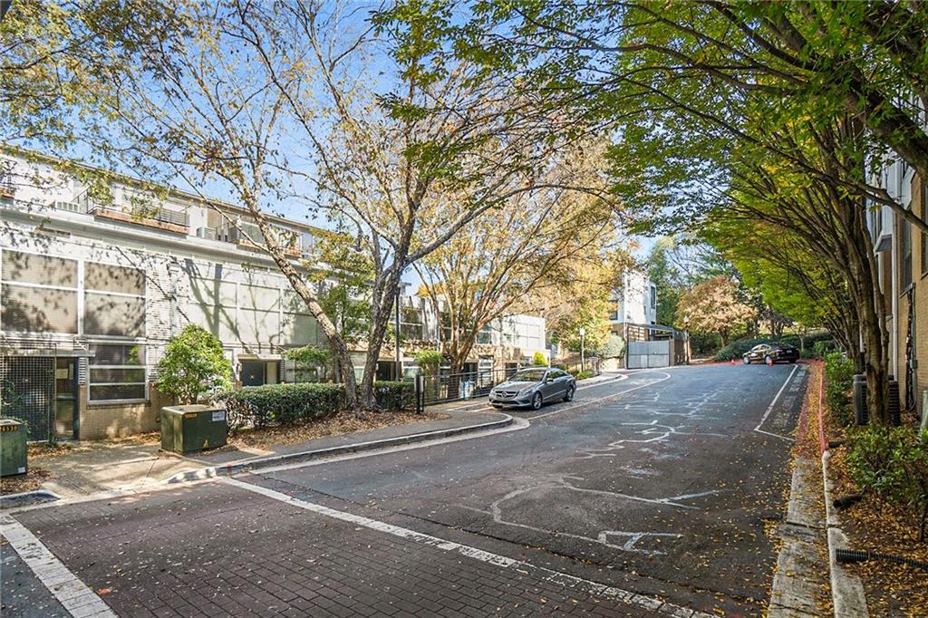 821 Ralph Mcgill Boulevard NE Unit 2416