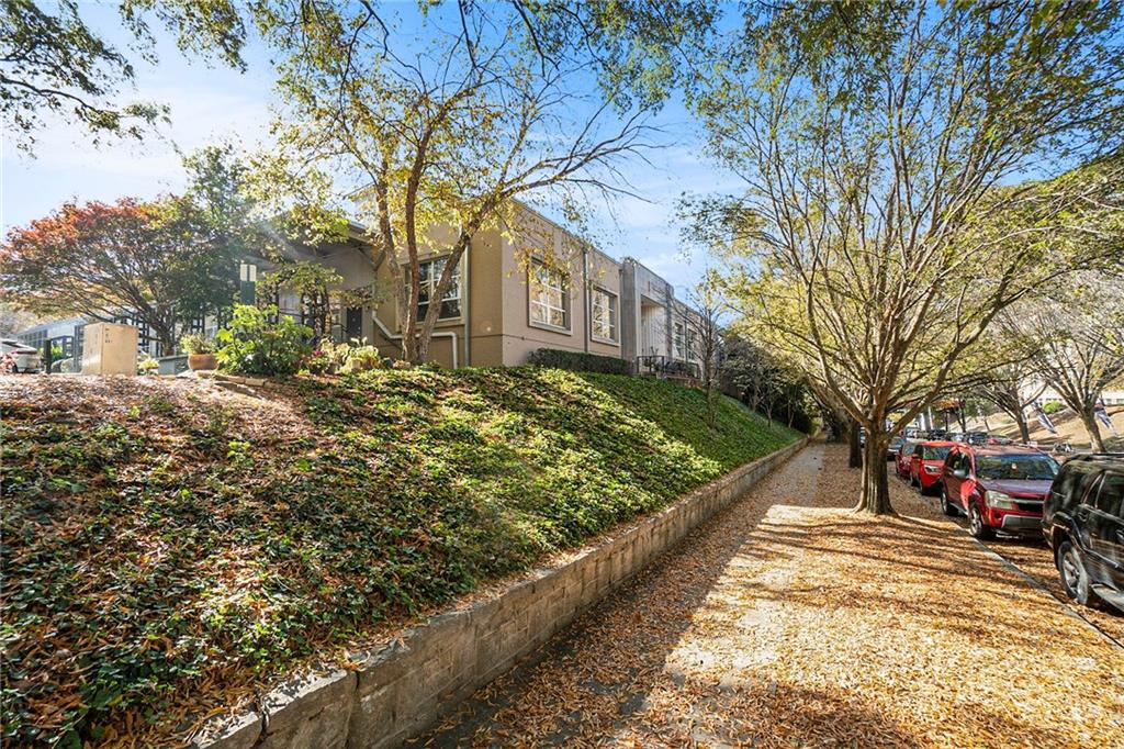 821 Ralph Mcgill Boulevard NE Unit 2416