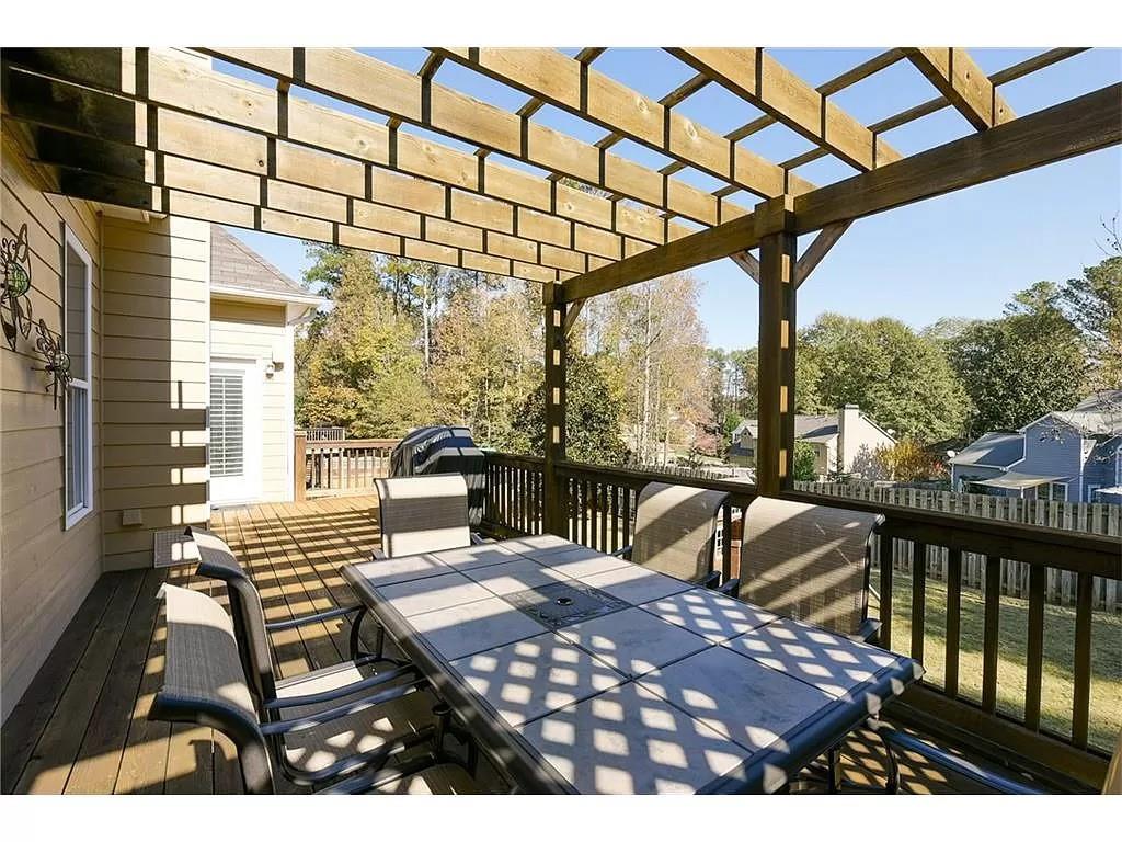 2479 Sandstone Place