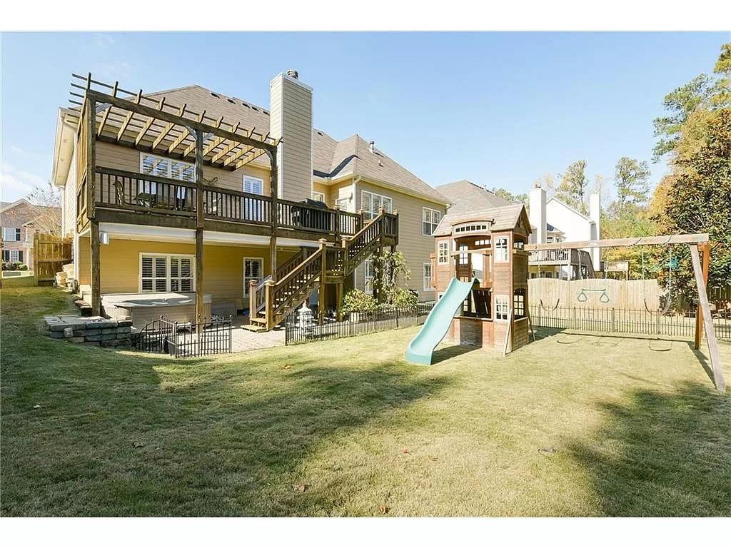 2479 Sandstone Place