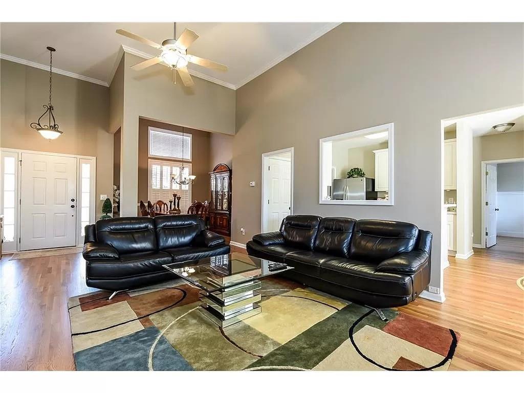 2479 Sandstone Place