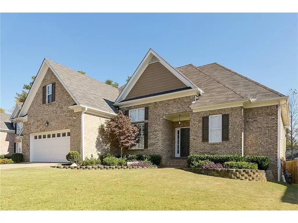 2479 Sandstone Place