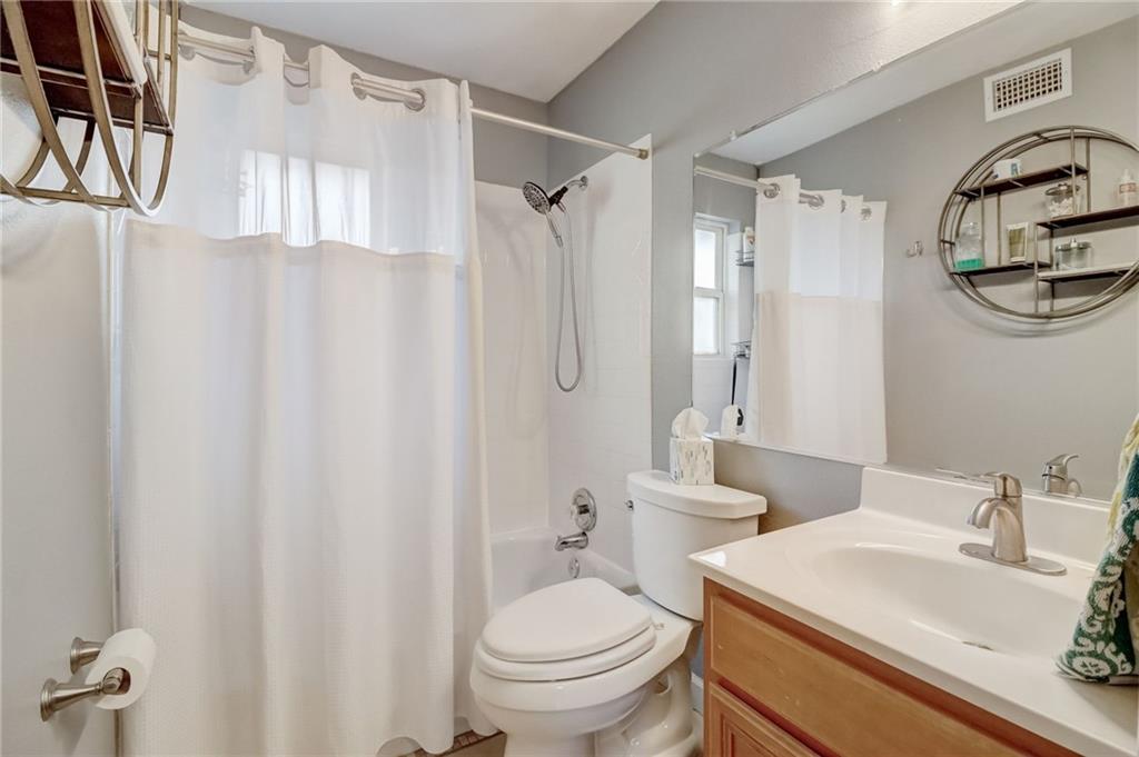 6940 Roswell Road Unit 6C