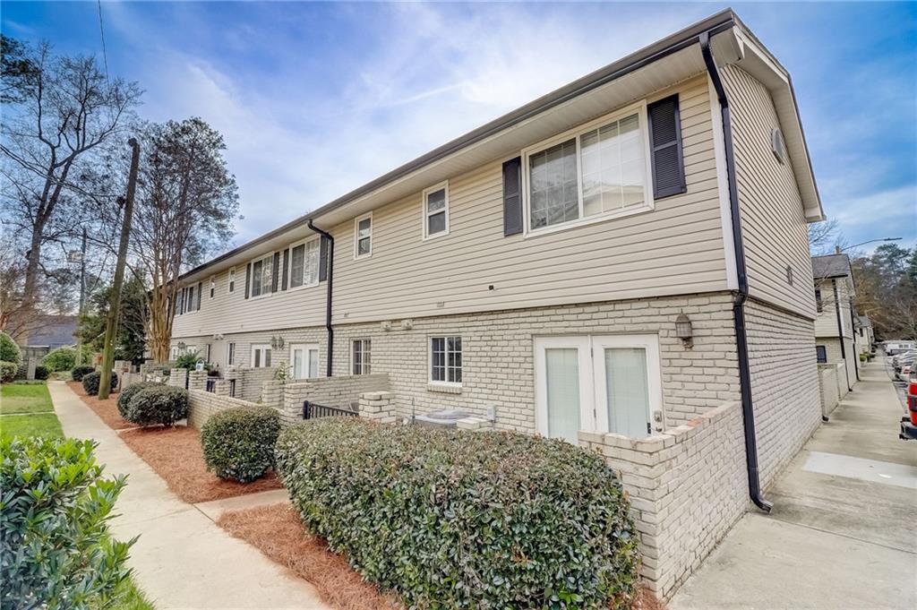 6940 Roswell Road Unit 6C