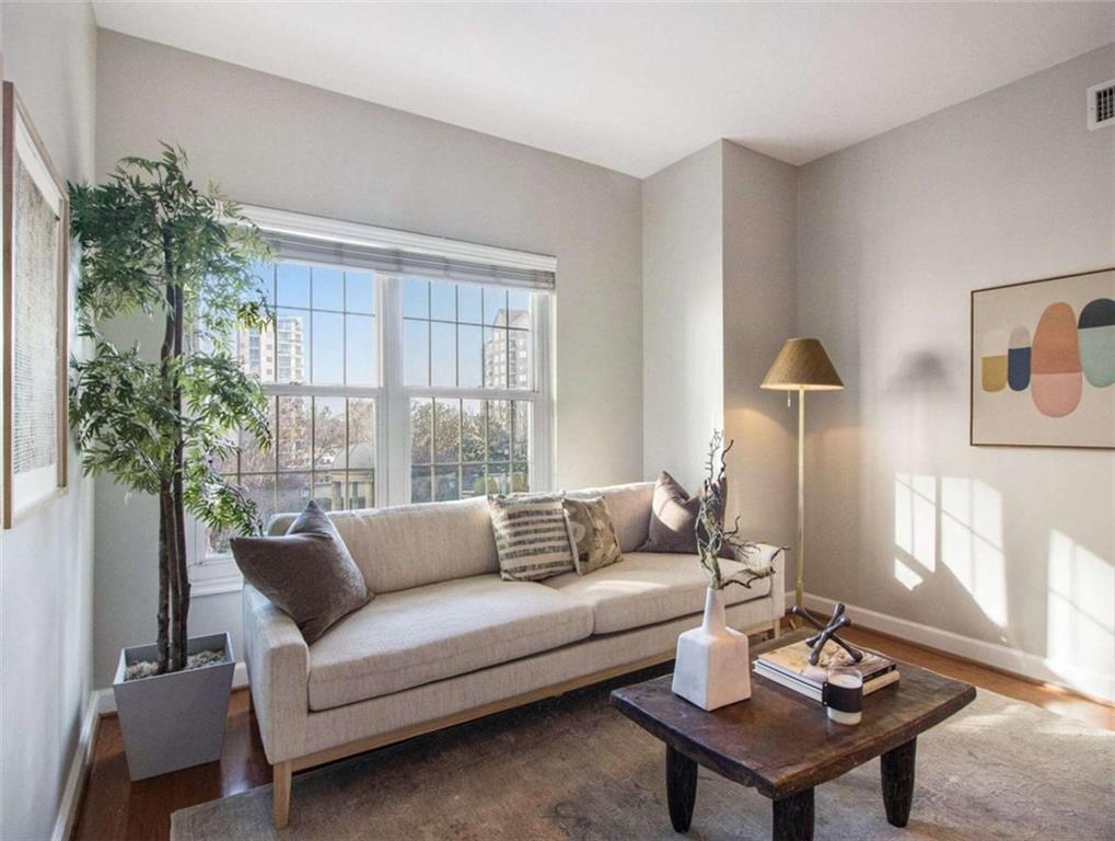 195 14th Street Unit 308