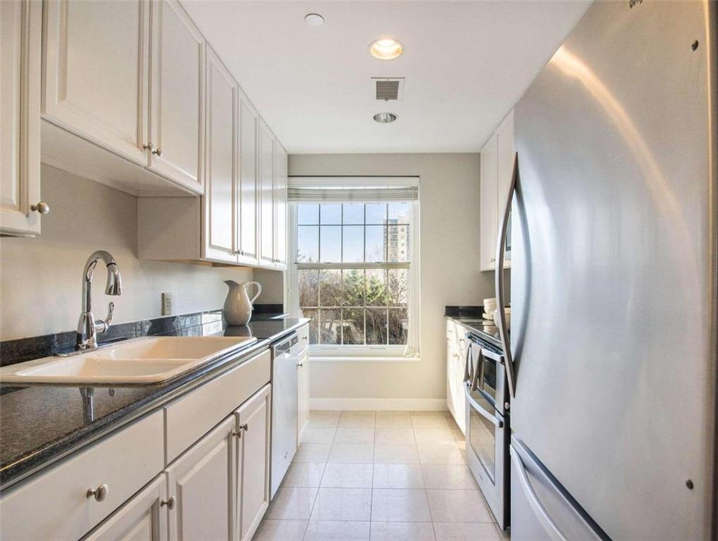 195 14th Street Unit 308