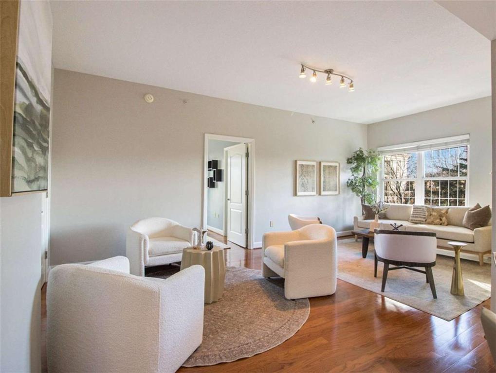 195 14th Street Unit 308