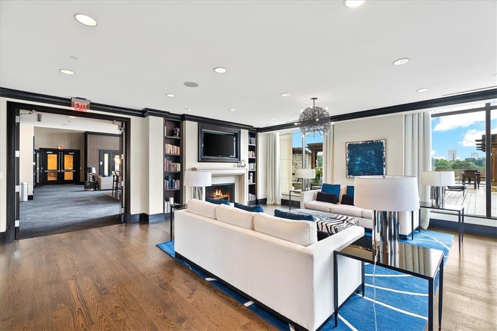 270 17th Street NW Unit 3903