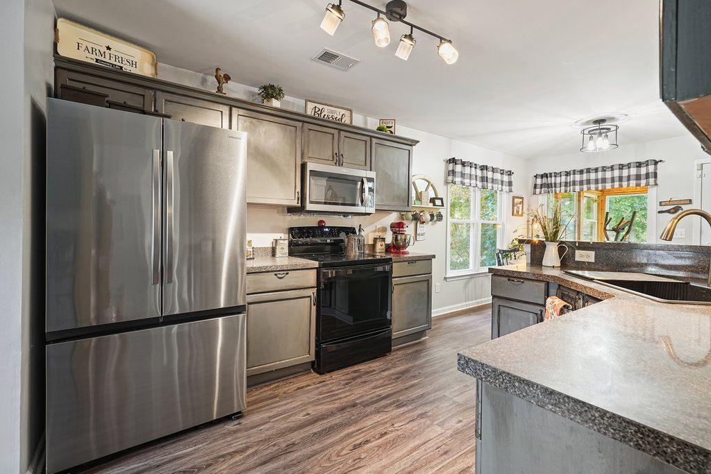 103 Reservation View