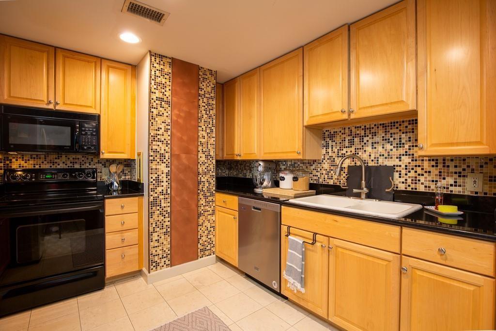 195 14th Street NE Unit 1608