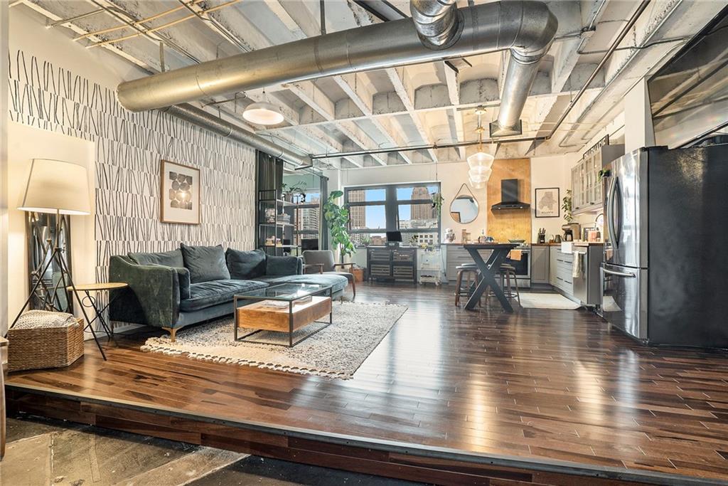 878 Peachtree Street NE Unit 812