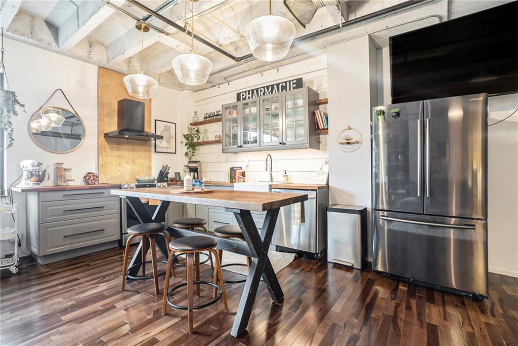 878 Peachtree Street NE Unit 812