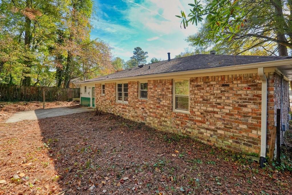 2571 Crockett Drive Southeast Drive SE