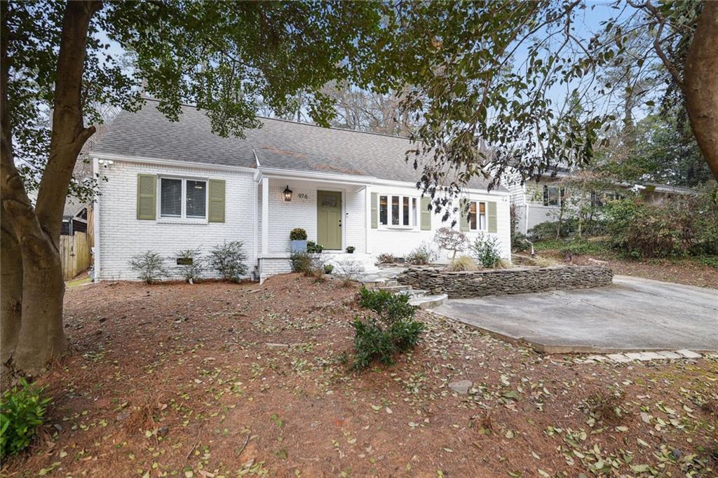 976 Cardova Drive NE